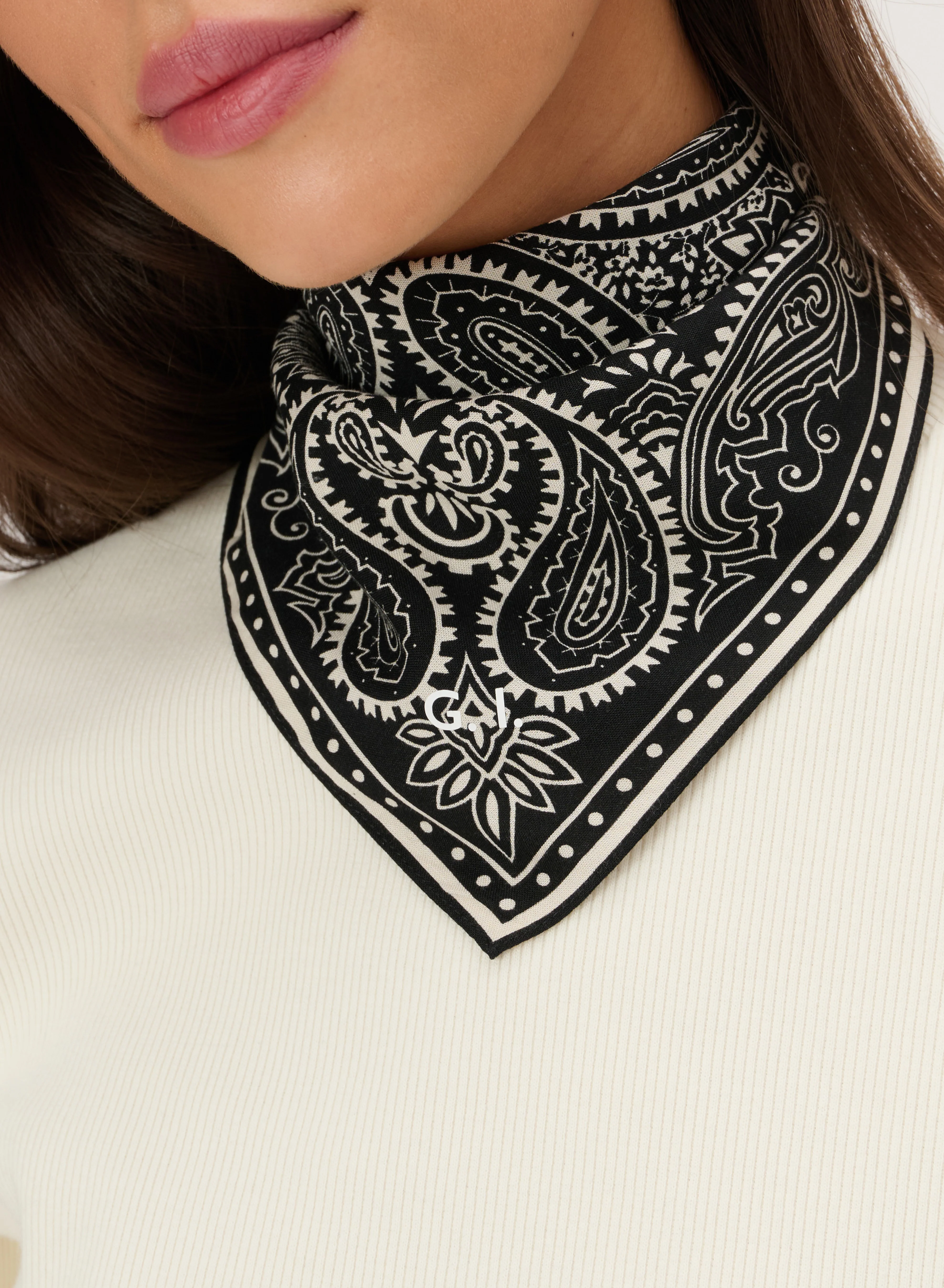 Bandana Mini Czarna - Image 4